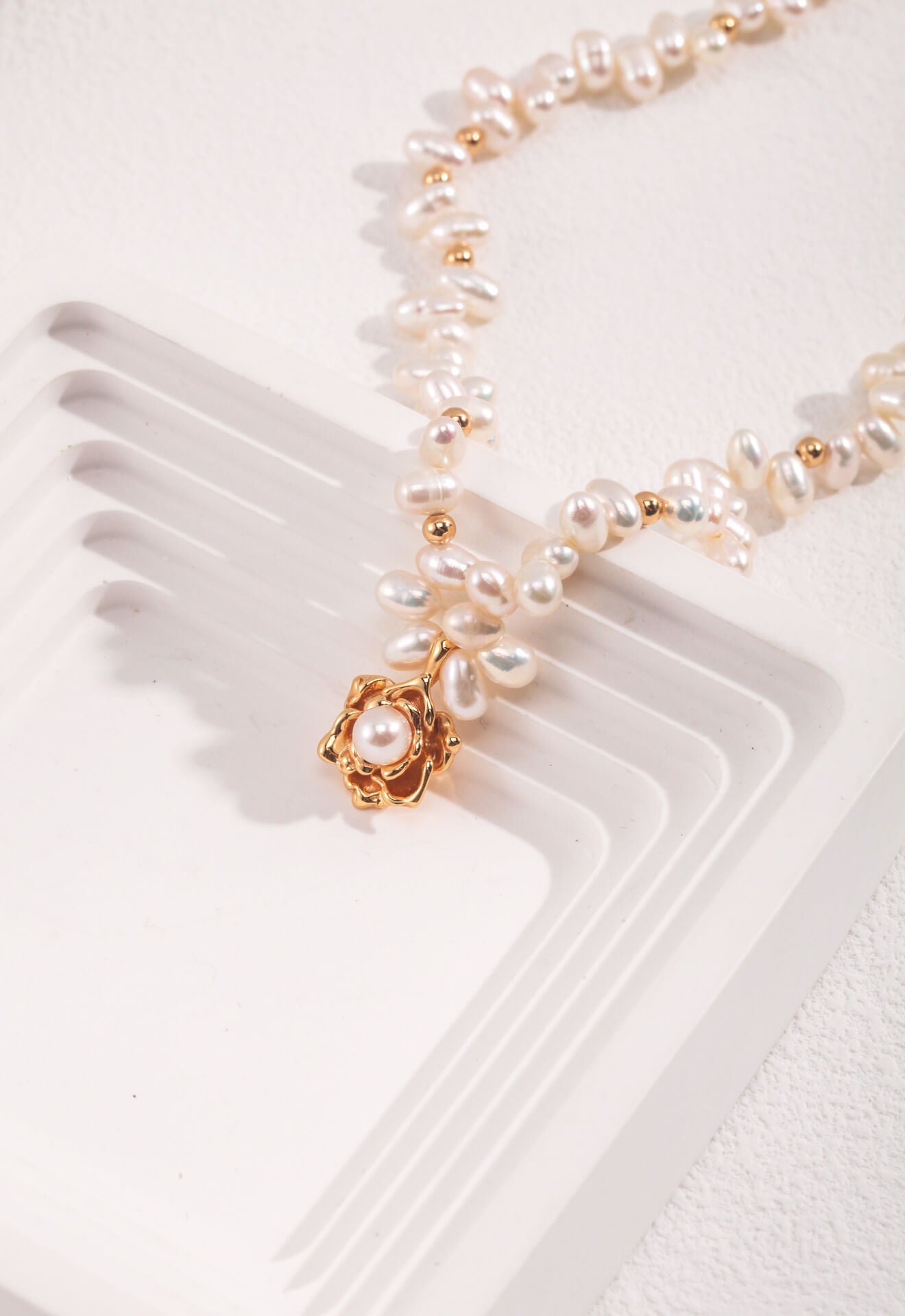 Vintage Camellia Pearl Pendant | Best Seller