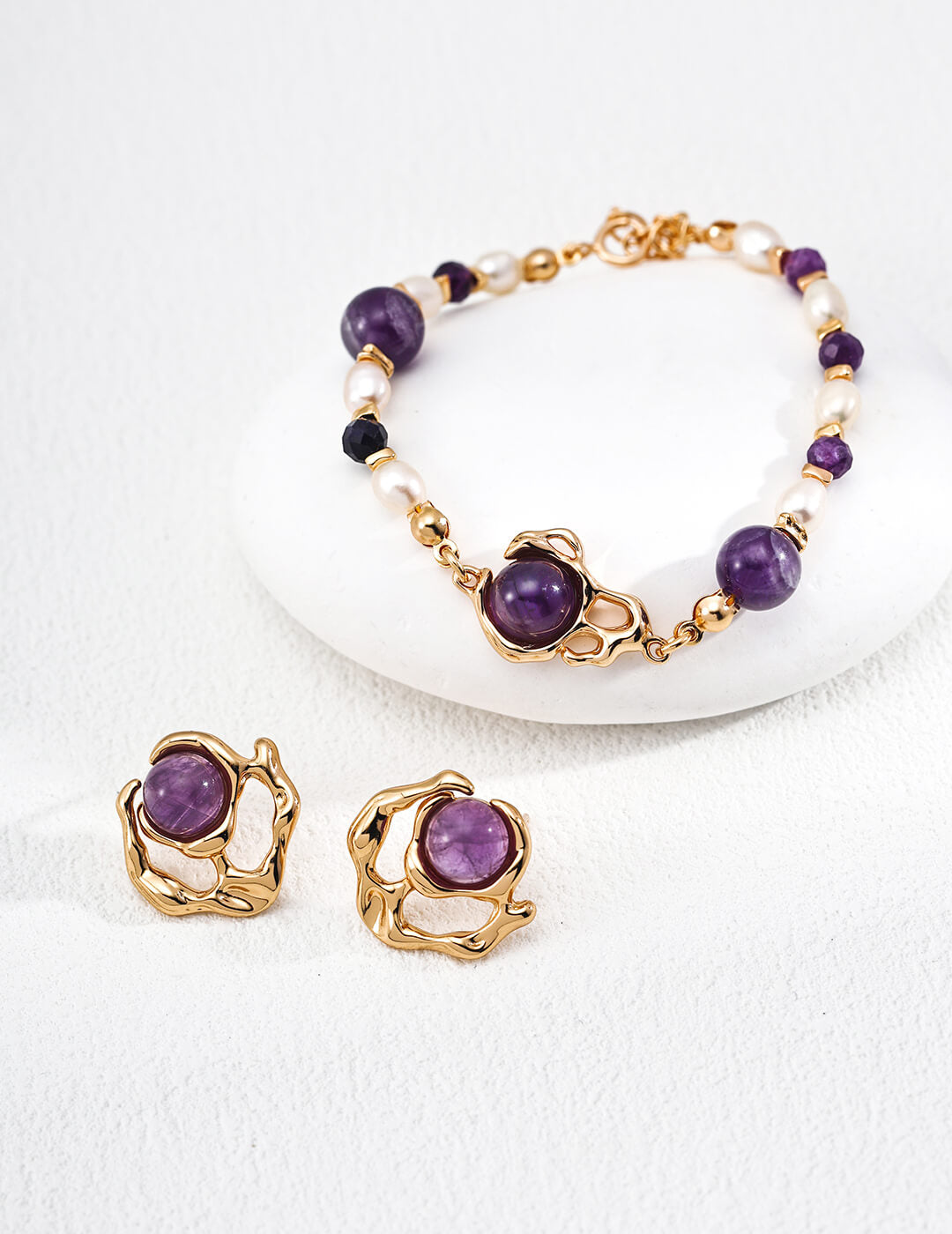 Amethyst Bracelet in Gold-Plated Sterling Silver