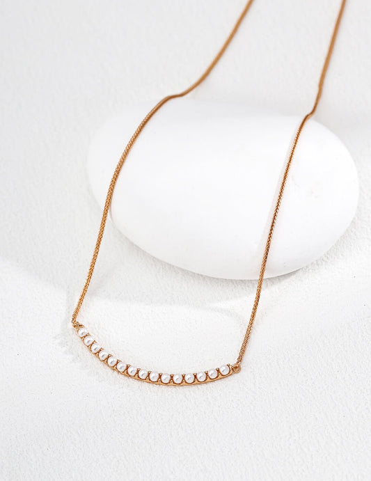 Minimalist Natural Pearl Necklace